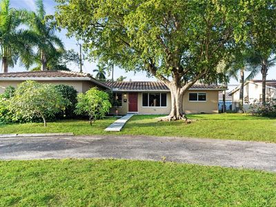 1700 NE 56th St, Fort Lauderdale, FL, 33334