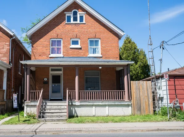 275 George St, Cobourg, ON K9A 3L7