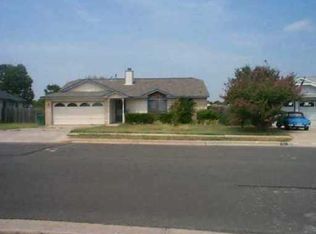 913 Rambling Trl, Cedar Park, TX 78613