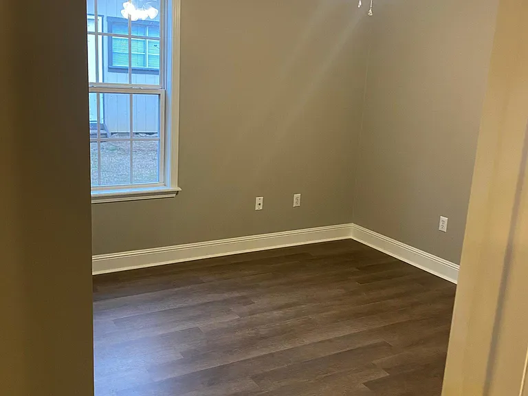 1316 Hemingway Cir — Photo 7