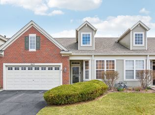 1615 Sedona Ave, Aurora, IL 60504