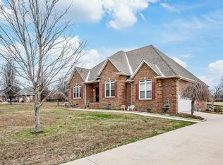 167 Briarwood Ln, Smithville, TN 37166