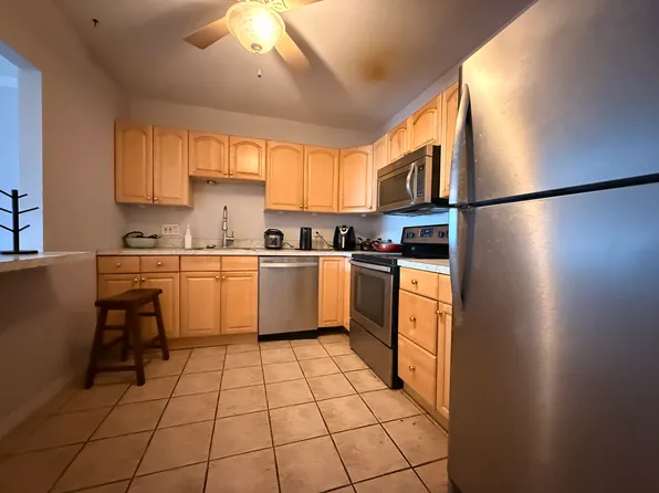 27 Alpine St APT 6, Malden, MA 02148