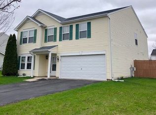 2312 Fairfield Trl, Belvidere, IL 61008