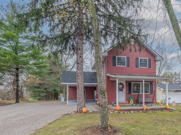 329 N Main St, Spencer, OH 44275