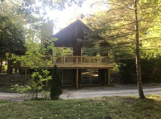 1420 S Baldwin Rd, Lake Orion, MI 48360