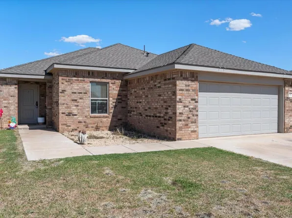 907 Manchester Ct, Wolfforth, TX 79382