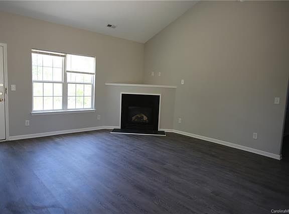 5th image of 337 Ashton Bluff Cir