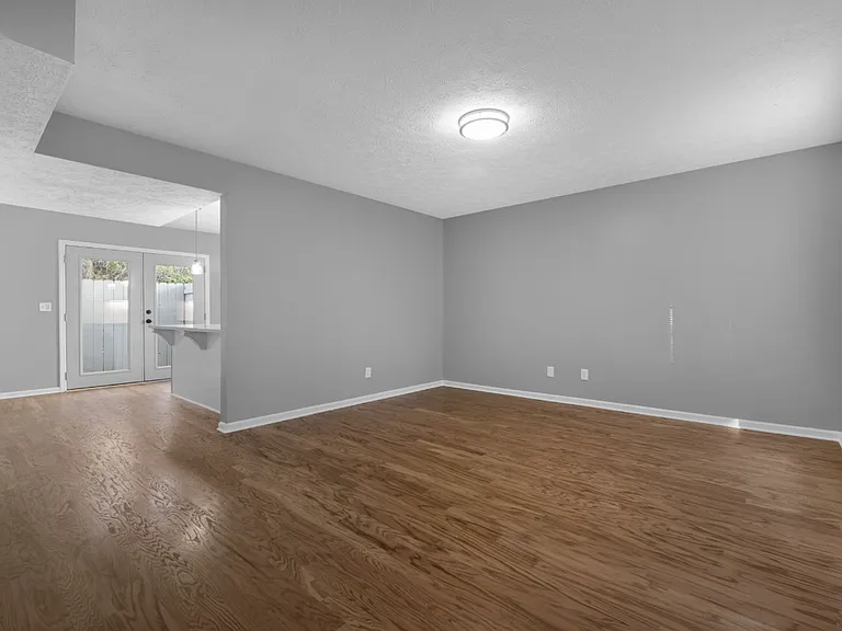 1680 Meadowlark Ln — Photo 3