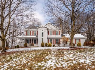 106 October Dr, Butler, PA 16002