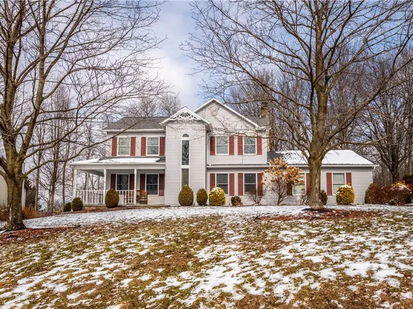 106 October Dr, Butler, PA 16002