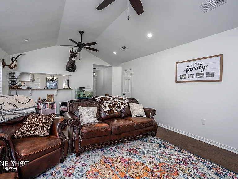 5081 Velta Ln — Photo 7