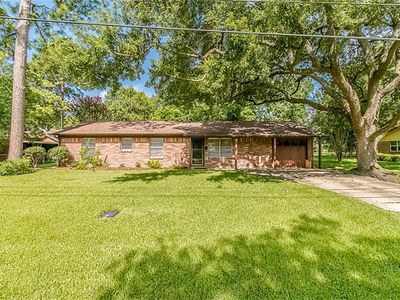 2016 N Galveston Ave, Pearland, TX, 77581