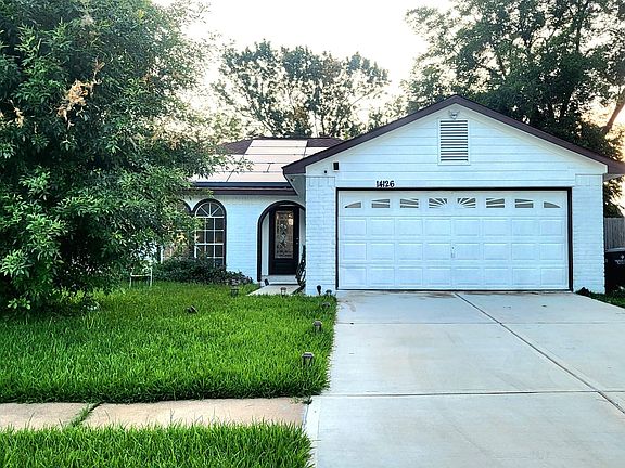 2nd image of 14126 Country Manor Dr