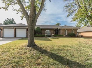 8228 NW 100th St, Oklahoma City, OK 73162