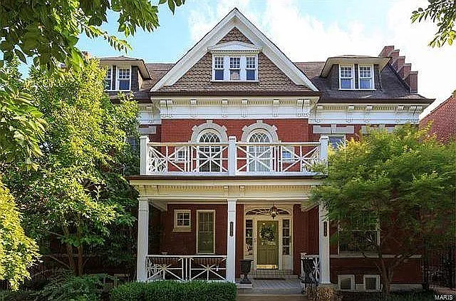 Shared front entrance. The top balcony is exclusive/private to this unit (#A)