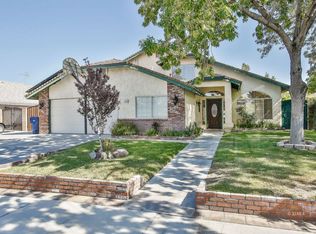 1220 W Tamarisk Ave, Ridgecrest, CA 93555
