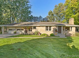 7507 21st Ave, Jenison, MI 49428