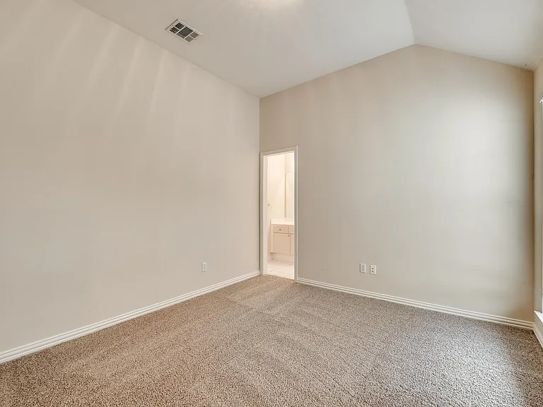 3902 Harlington Ln — Photo 25