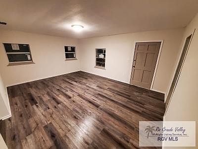 2nd image of 701 W Saint Charles St