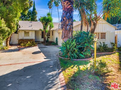 7038 McLennan Ave, Van Nuys, CA, 91406