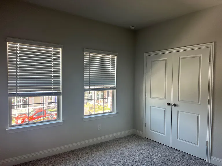 6106 Blythe Dr — Photo 24