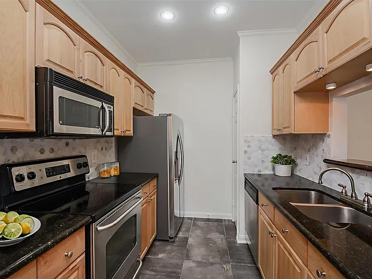 9850 Pagewood Ln #1806 — Photo 7