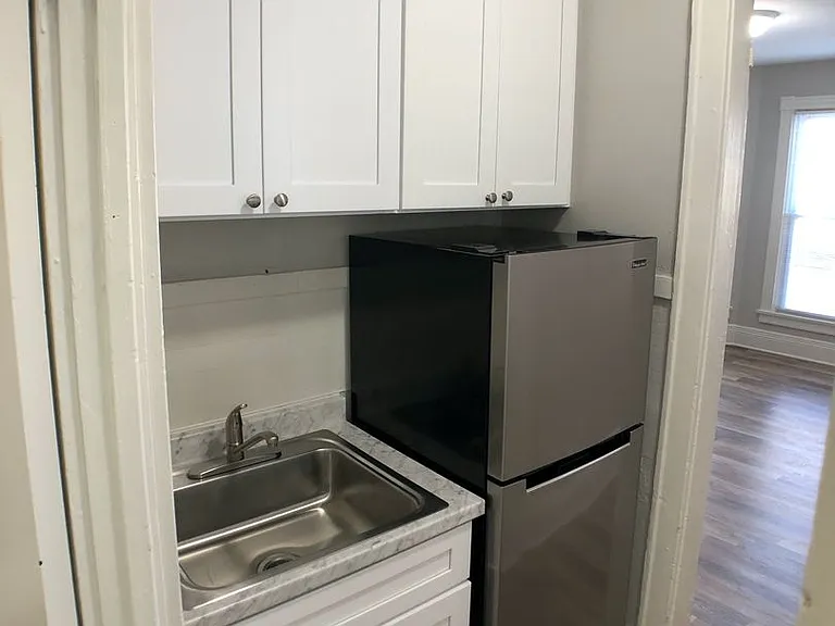 381 Meigs Street — Photo 10