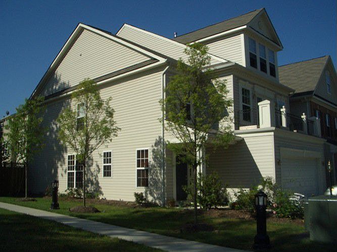 Side view in spring of 2006