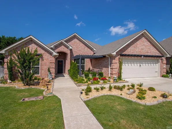 97 Pinnacle Dr, Bryant, AR 72022