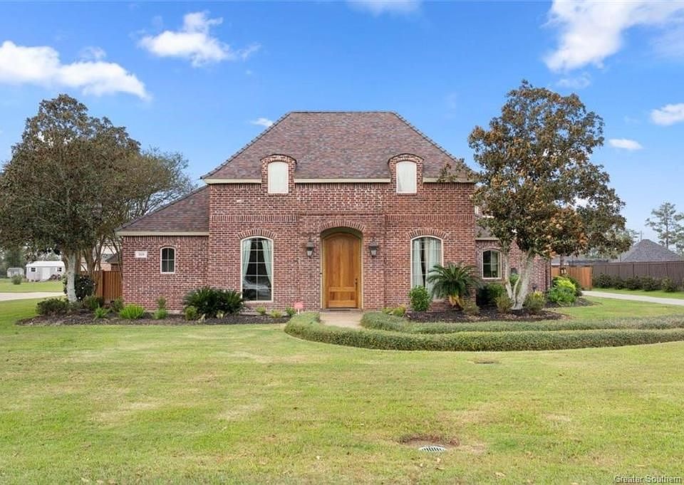 1st image of 218 Zinfandel Dr