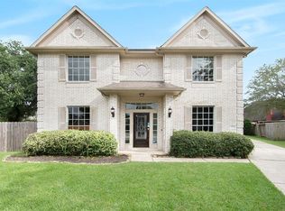 8206 Poplar Ct, Baytown, TX 77523