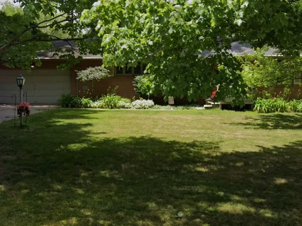 2255 Lynn Park Dr, Toledo, OH 43615