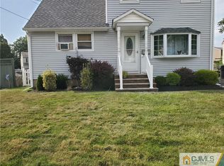 75 Remsen Ave, Avenel, NJ 07001