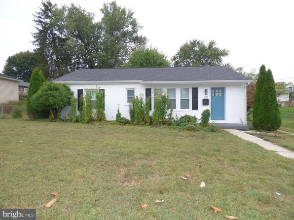 1181 Wayne Ave, Hagerstown, MD 21742
