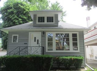 2411 Clinton St, River Grove, IL 60171