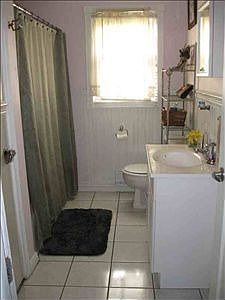4th image of 7 Washburn St