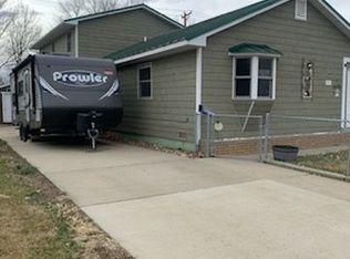 107 N Sewell Ave, Miles City, MT 59301