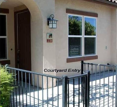 Front private porch.