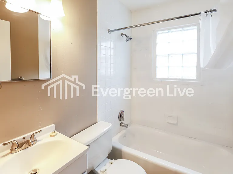 1329 Cheyenne St — Photo 14