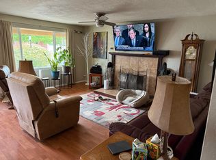 2101 Erbbe St NE, Albuquerque, NM 87112