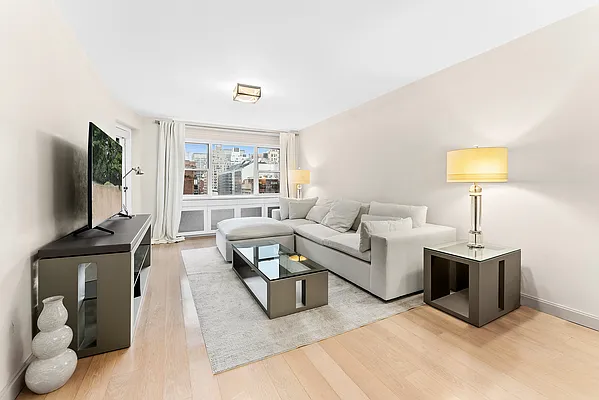 Rented by Corcoran | media 8