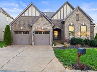 426 Warren Hill Dr, Mount Juliet, TN 37122