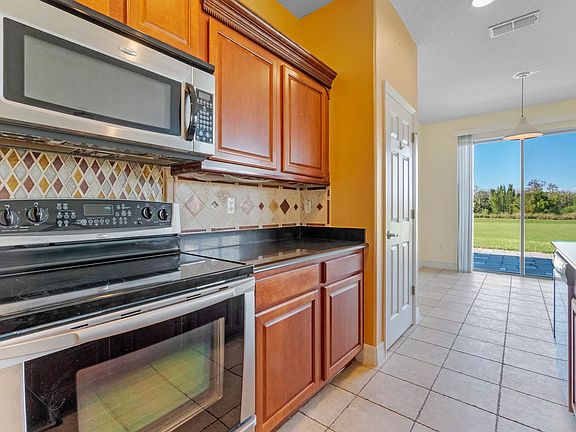 4th image of 14287 Lagoon Cove Ln