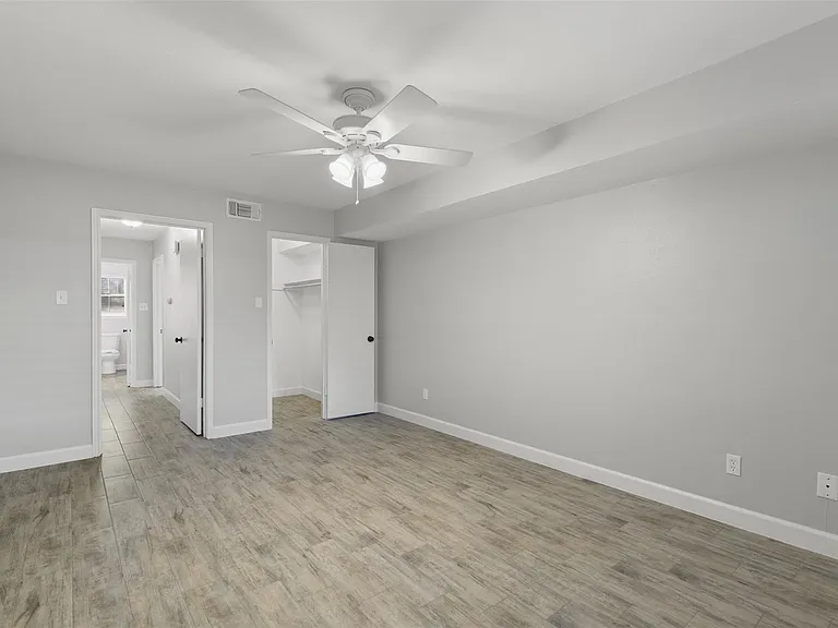 13010 Trail Hollow Dr #3010 — Photo 32