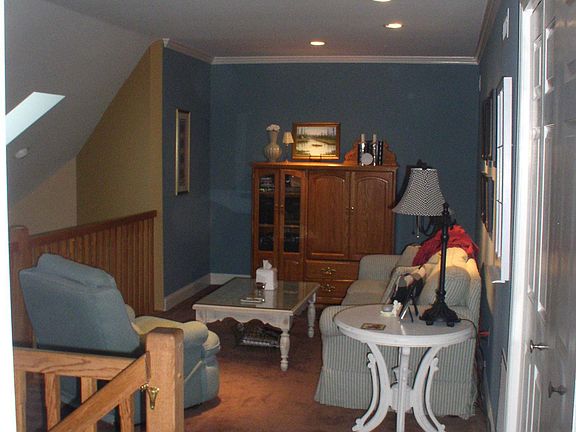 Loft overlooking LvRm