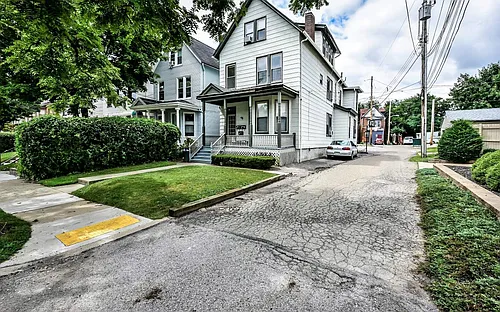 5831 Holden St #2 Photo 1