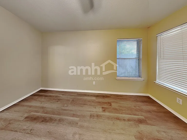 2131 Jester Farms Rd — Photo 9