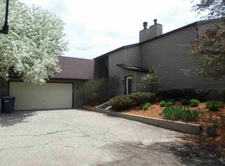 403 Barber Creek Rd, Port Byron, IL 61275