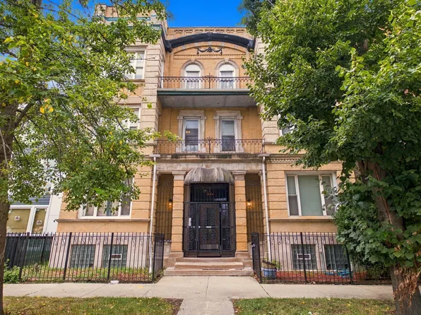 5618 S Prairie Ave #2, Chicago, IL 60637